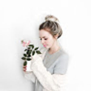 Meet your Posher, Celeste